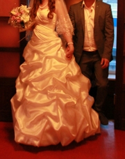 продам счастливое свадебное платье (состояние нового)
